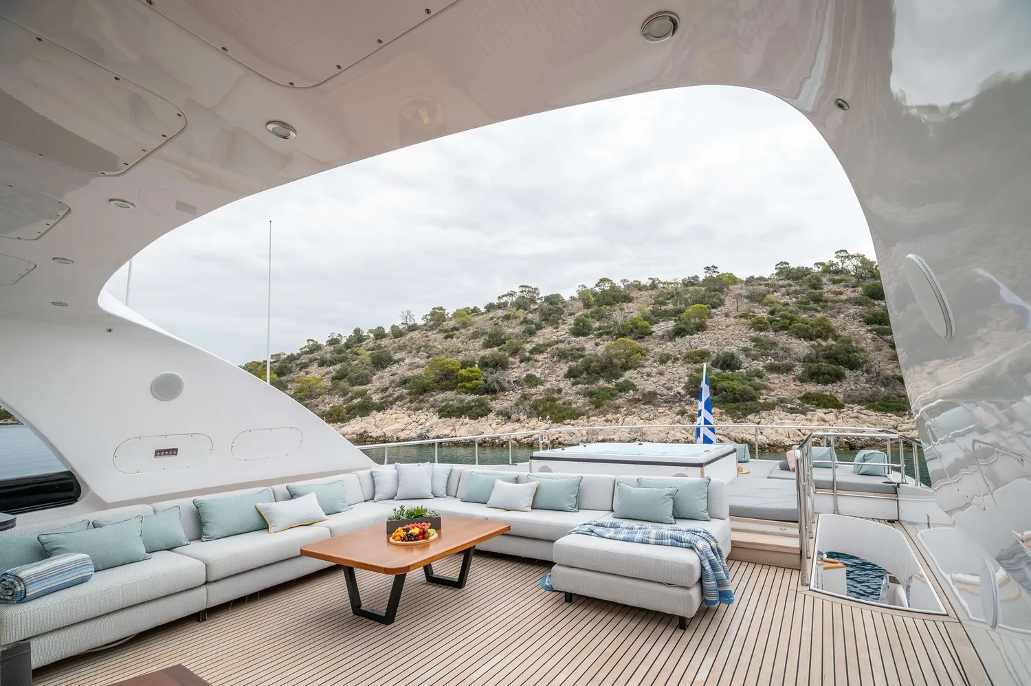 yacht-592498