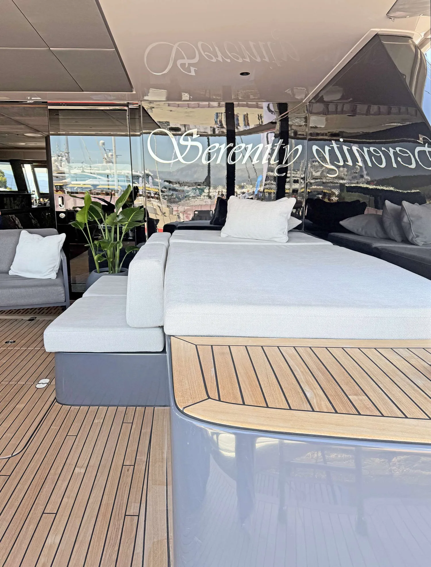 yacht-573420