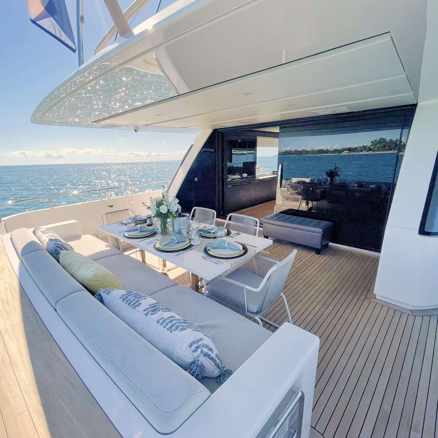 yacht-576372