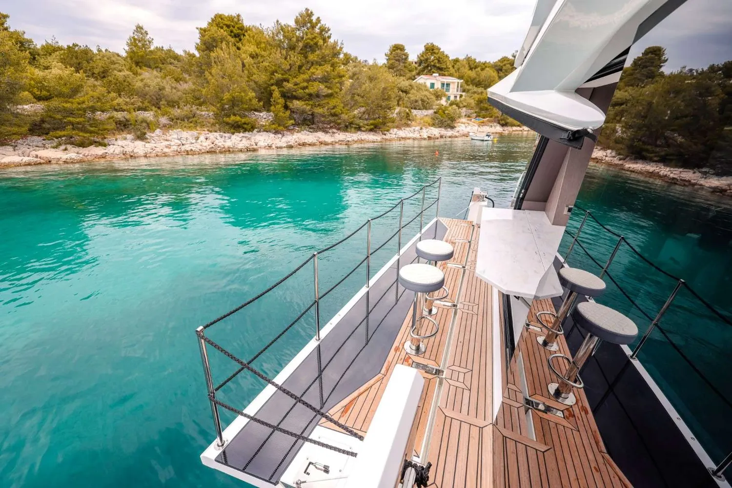 yacht-583909
