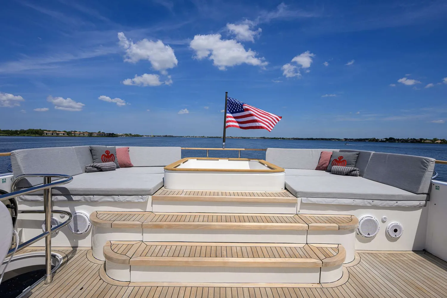 yacht-567520