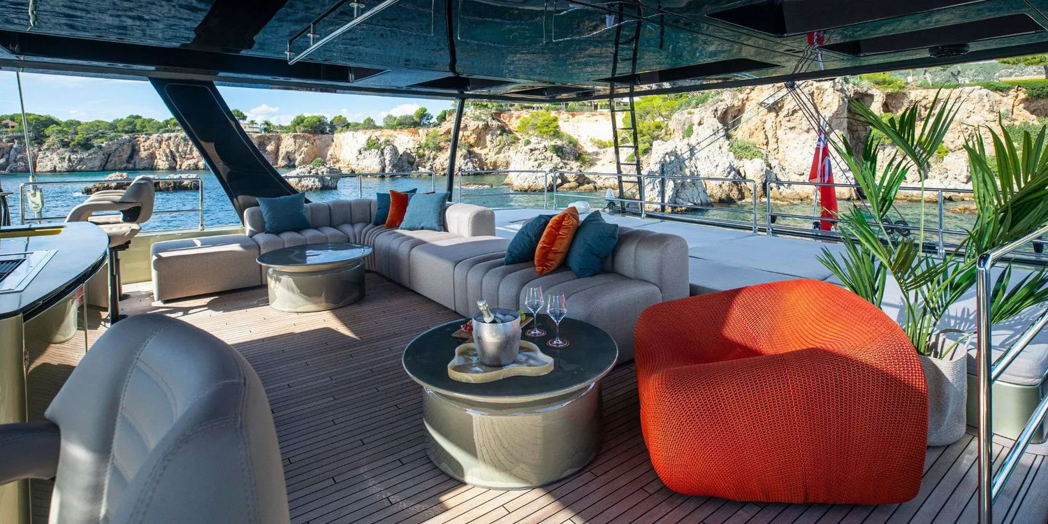 yacht-589604