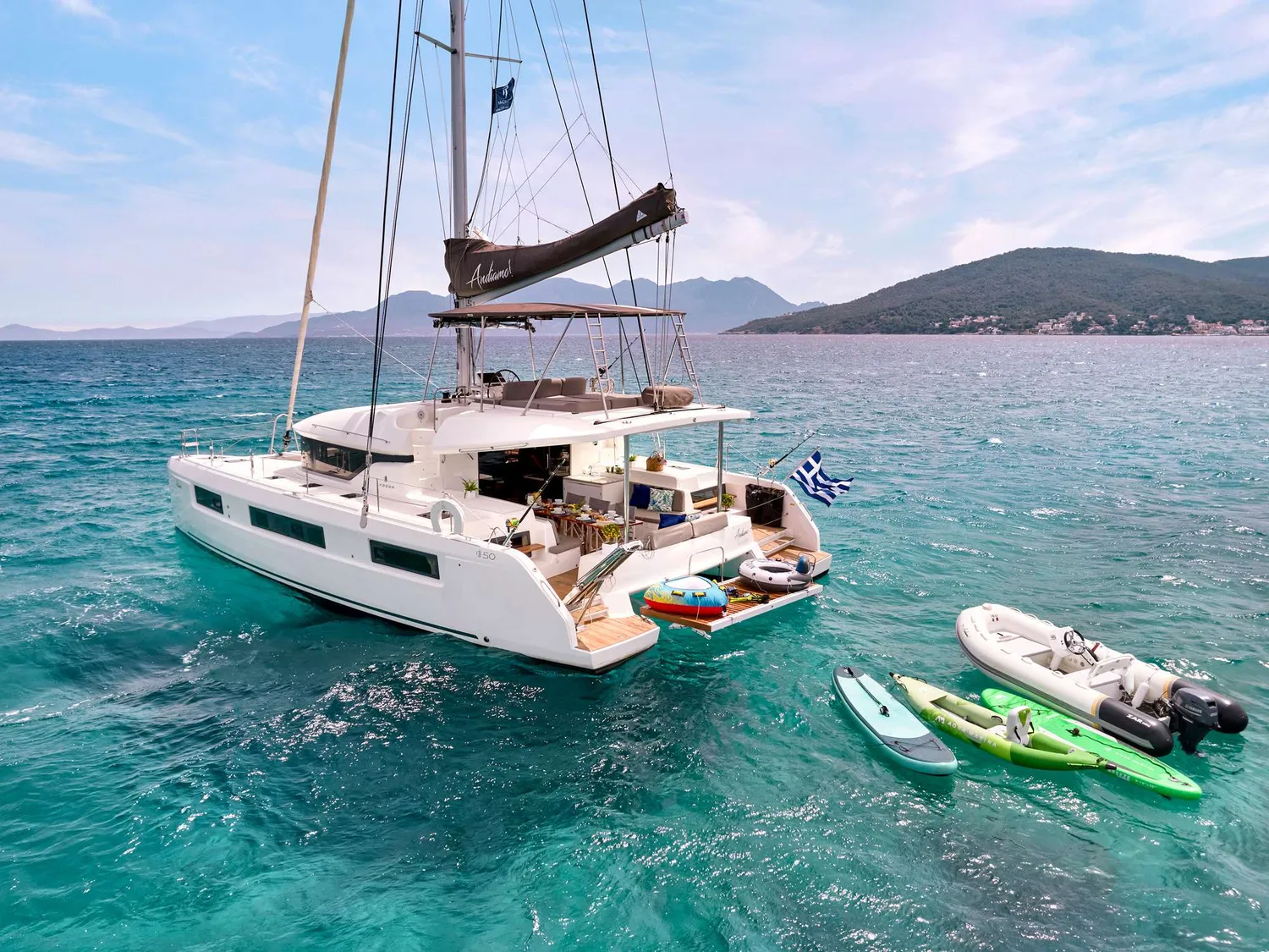 yacht-568095