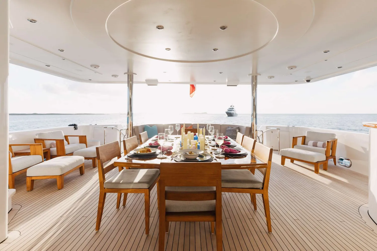 yacht-576039