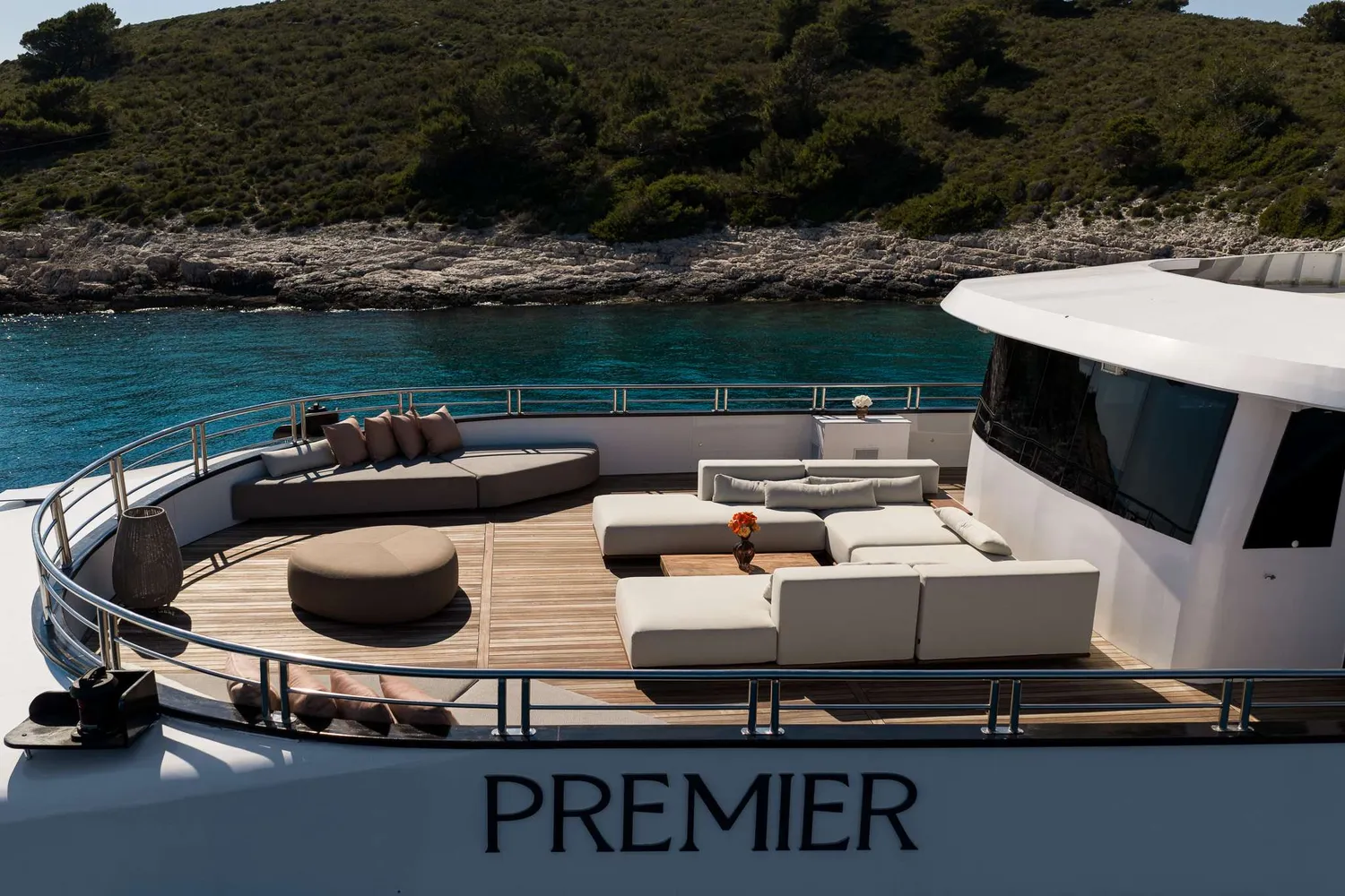 yacht-570194