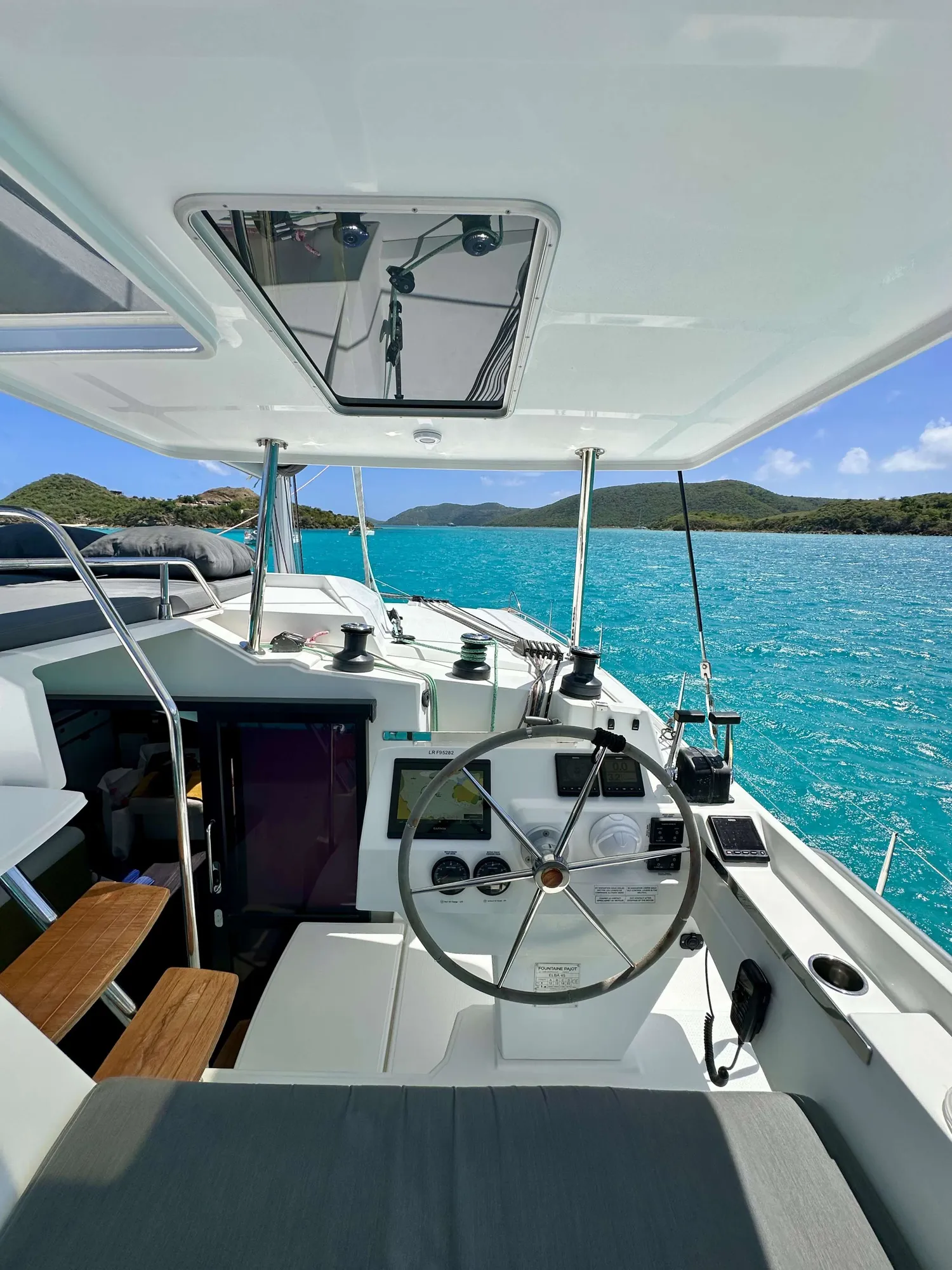 yacht-595466