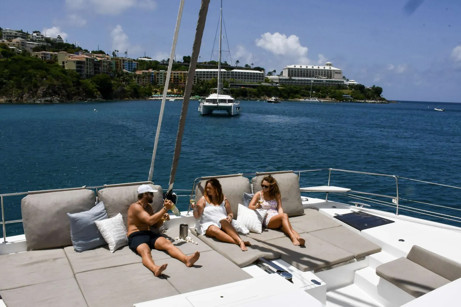 yacht-594308