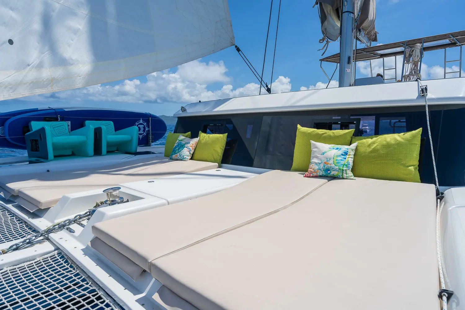 yacht-567128
