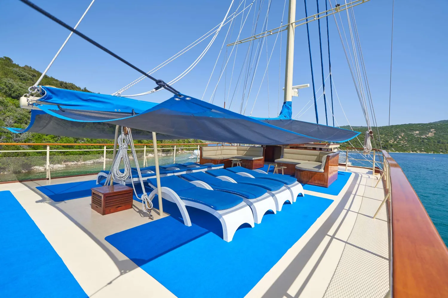 yacht-561865