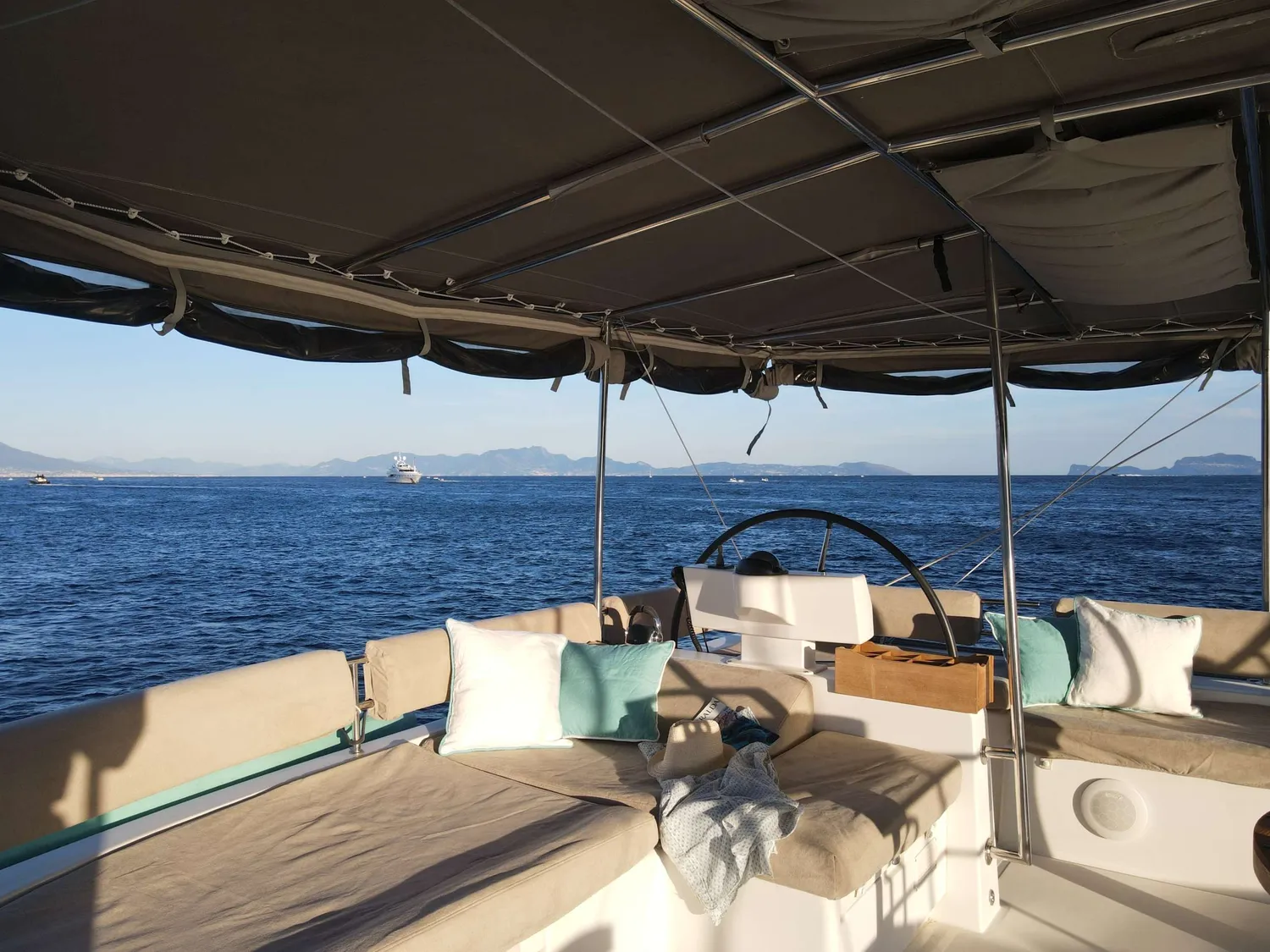 yacht-594322