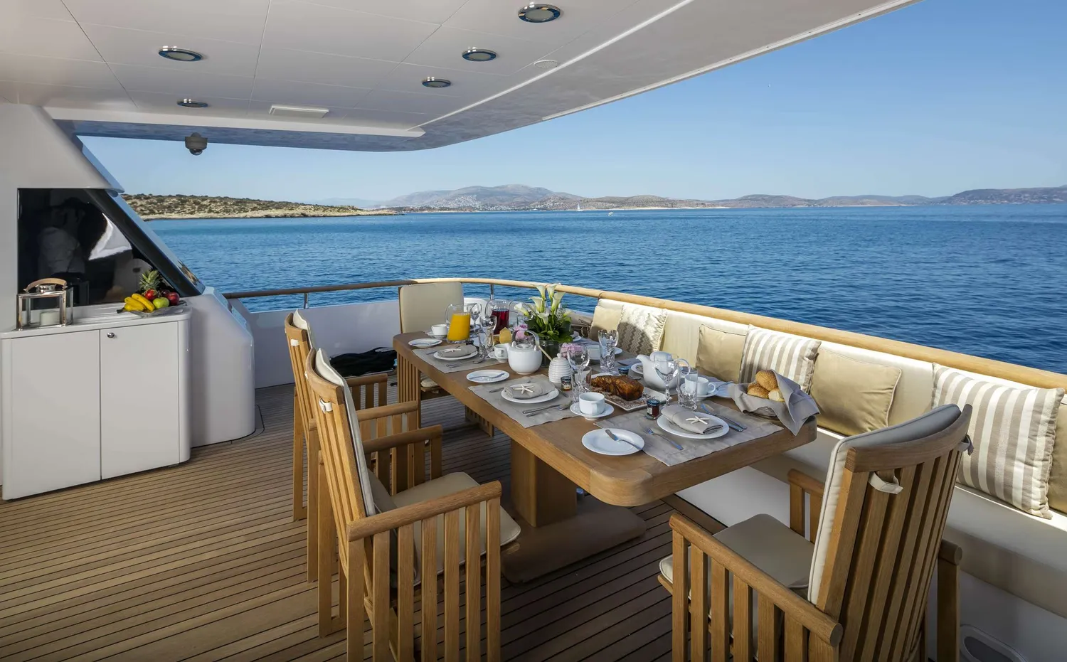 yacht-595287