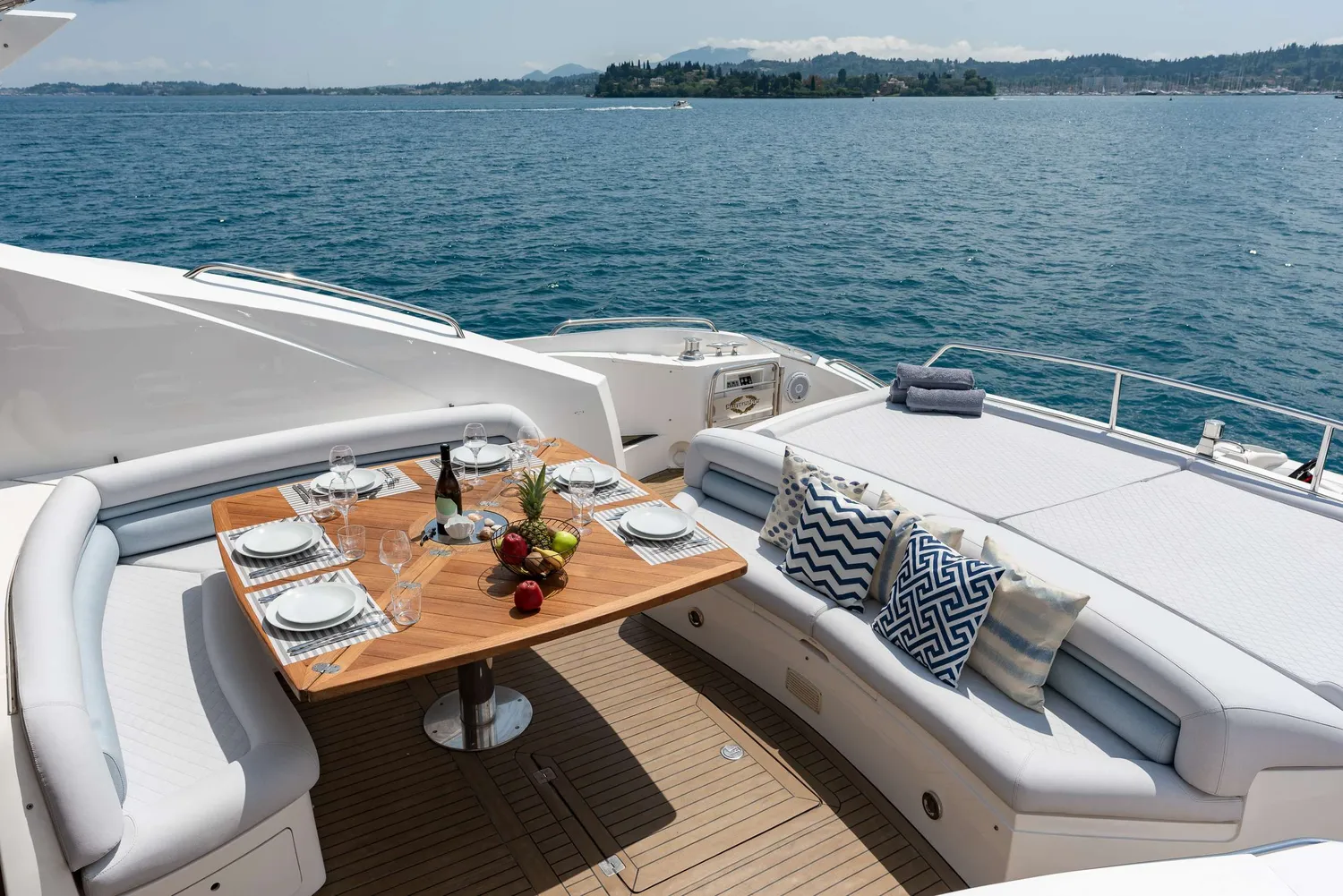 yacht-589117