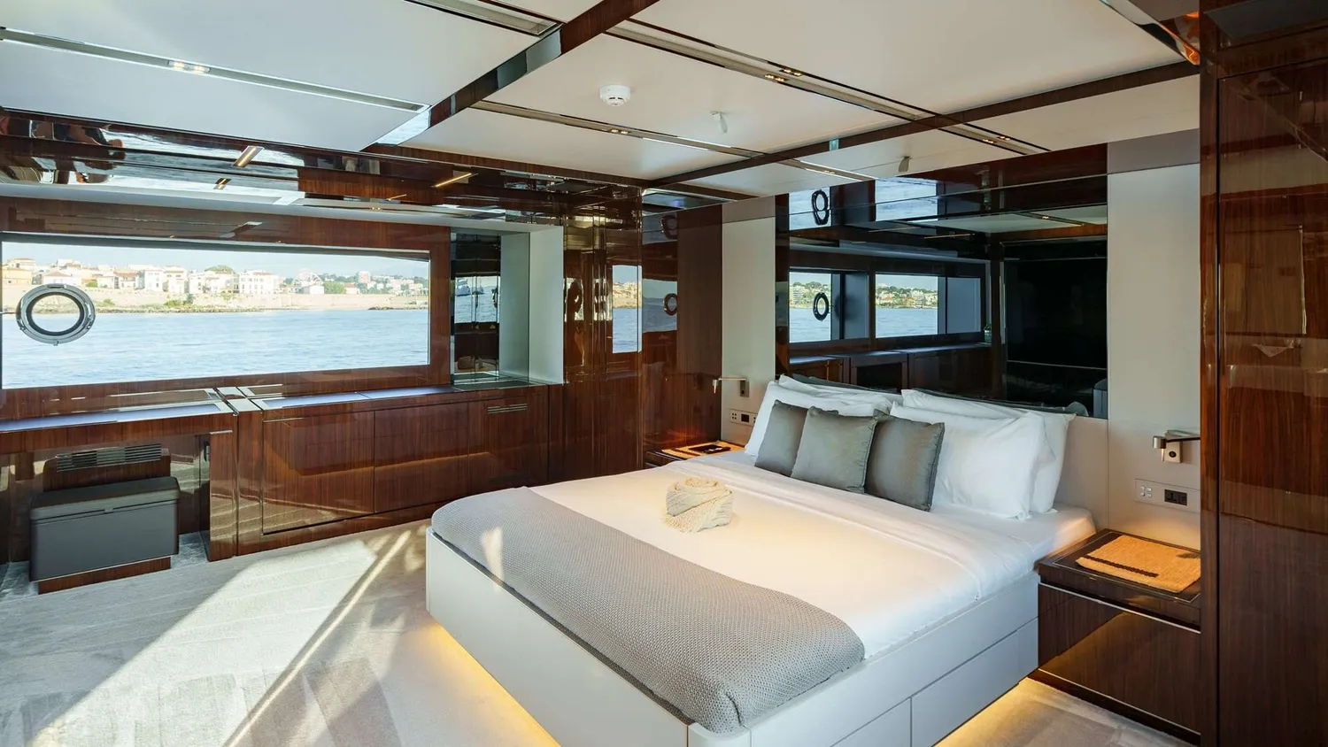 yacht-602377