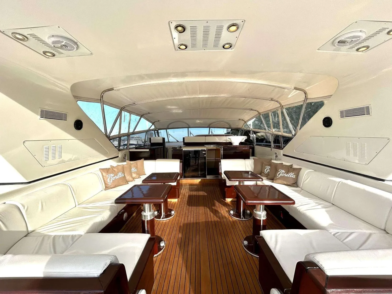 yacht-570152