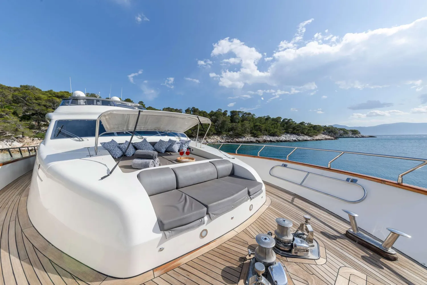 yacht-593606
