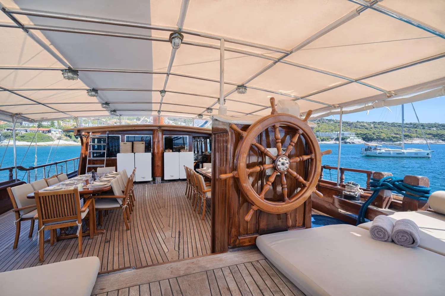 yacht-563846