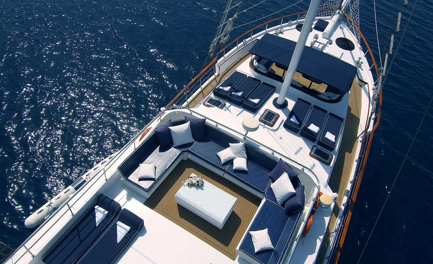 yacht-562611