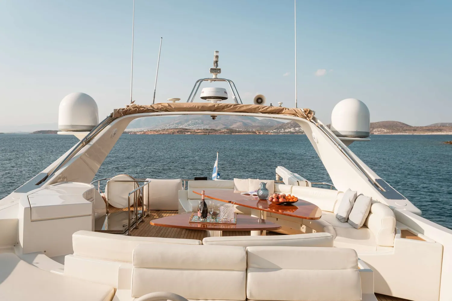 yacht-570640