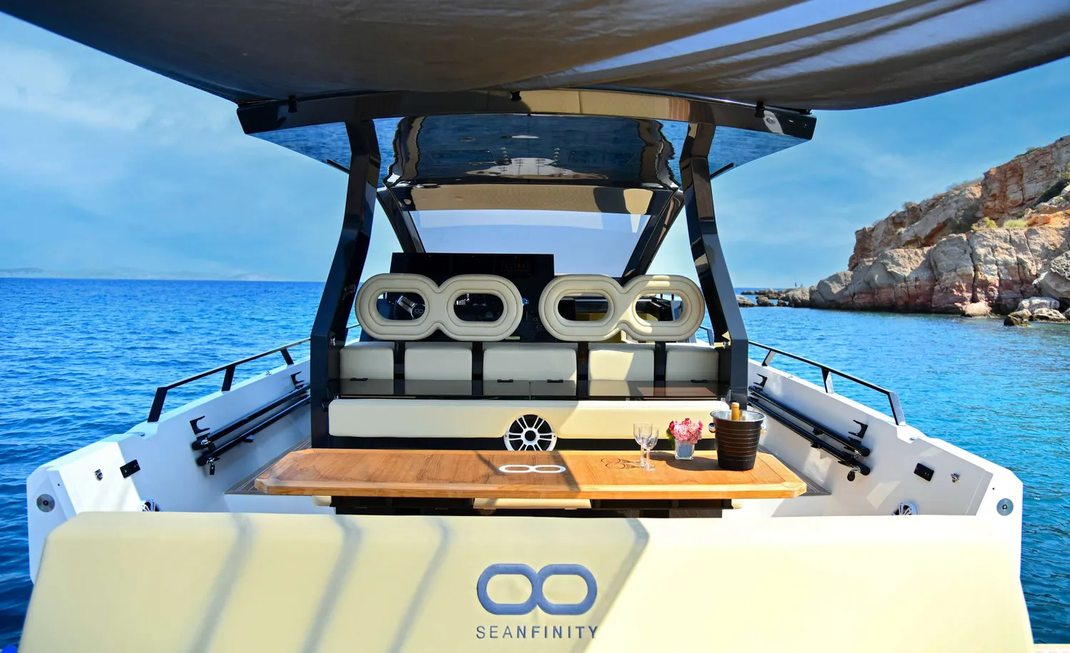 yacht-583997
