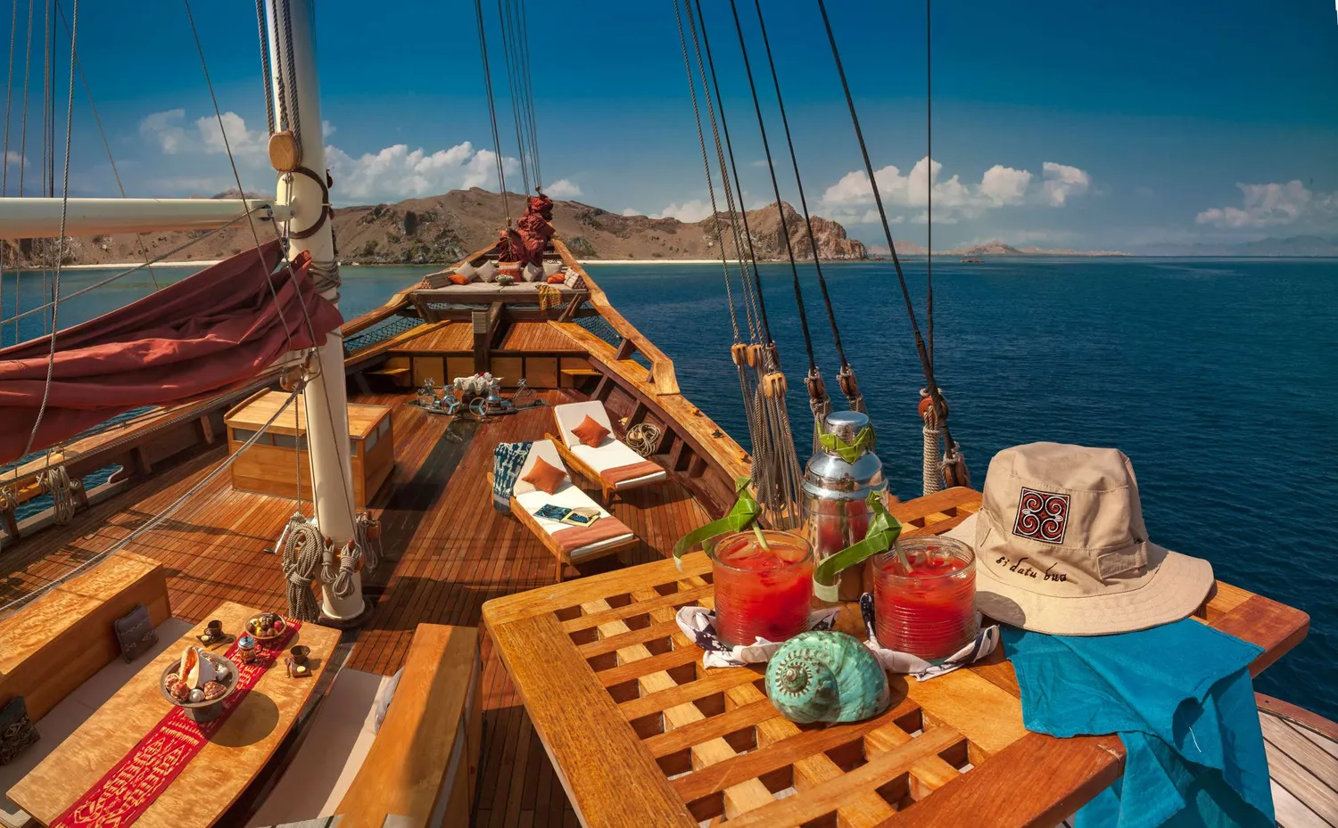 yacht-602511