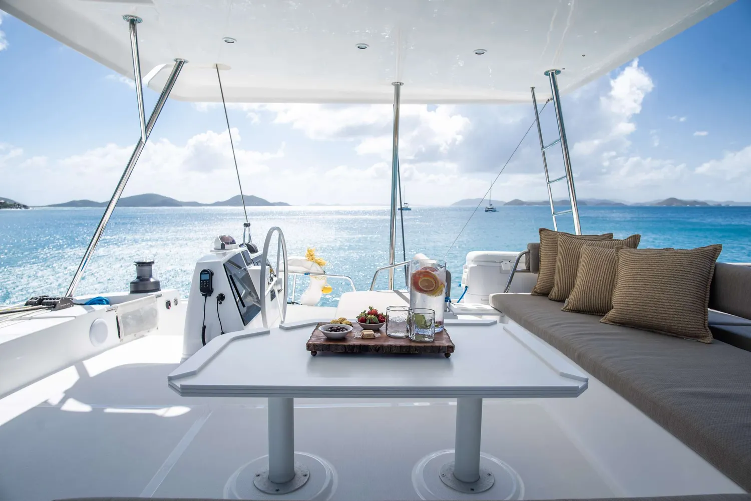 yacht-567933