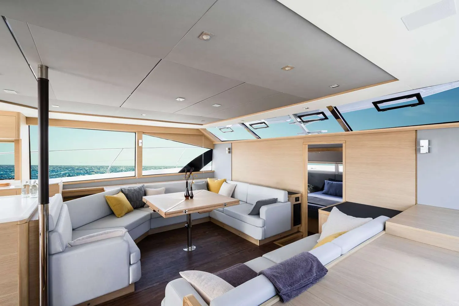 yacht-563033