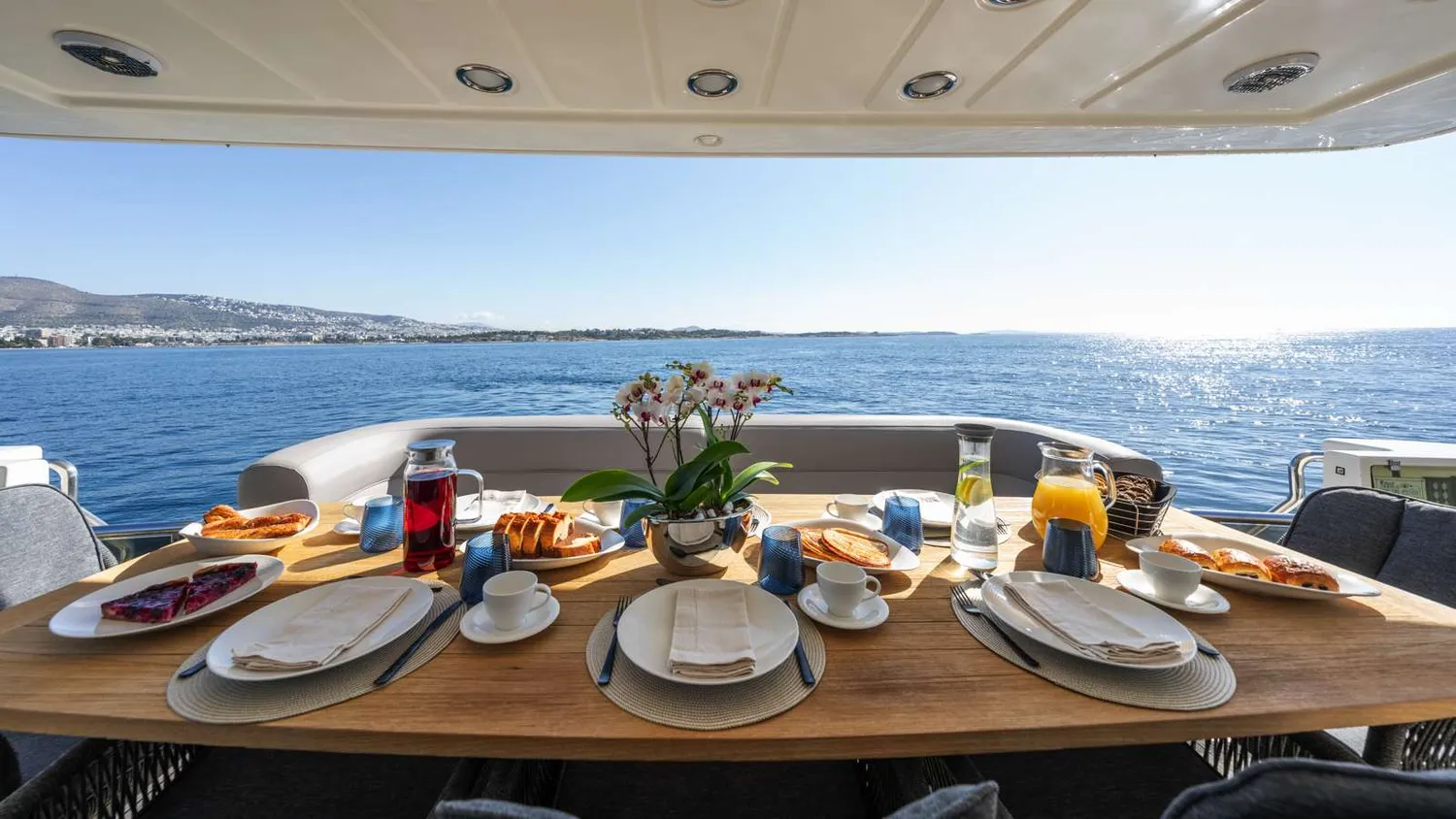 yacht-570665