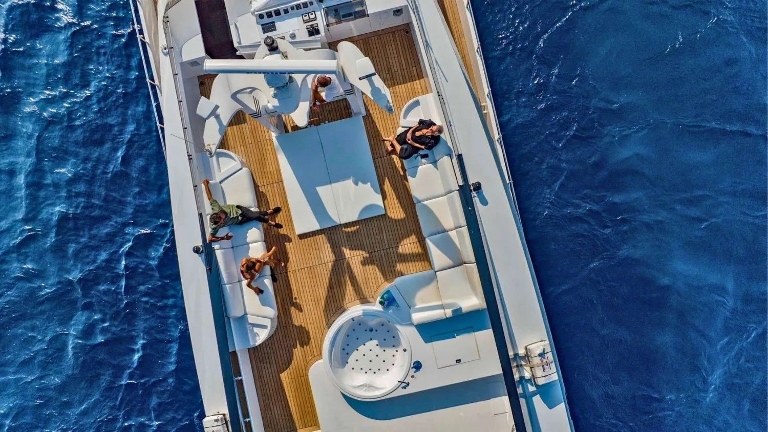yacht-584409