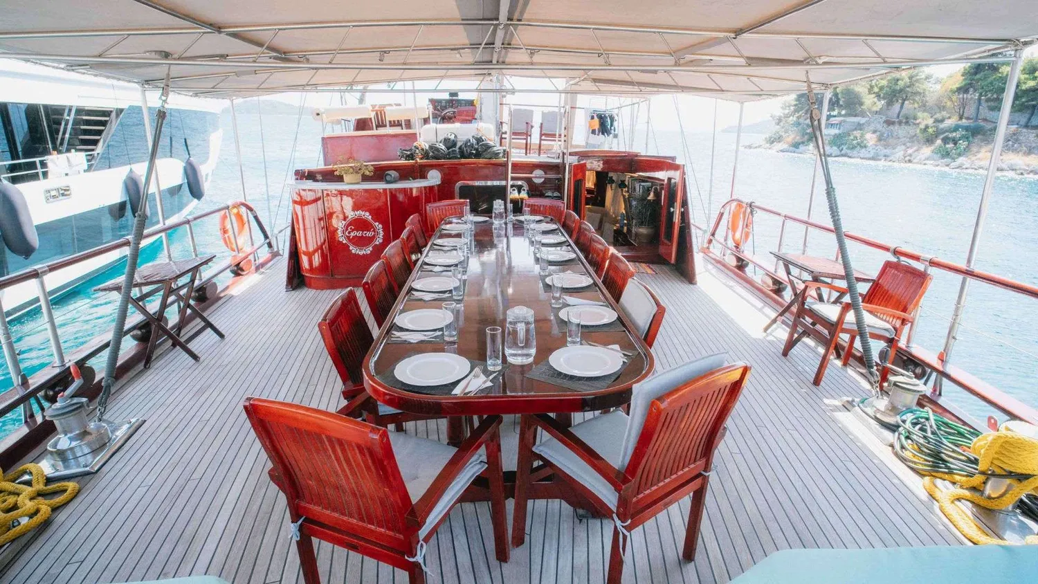 yacht-588248