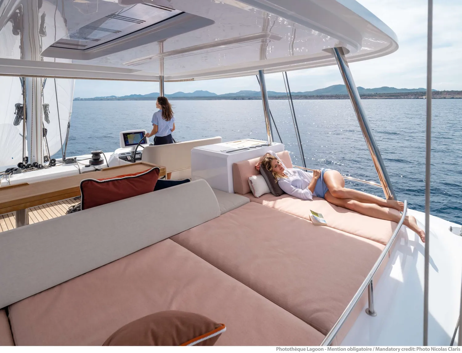 yacht-593400