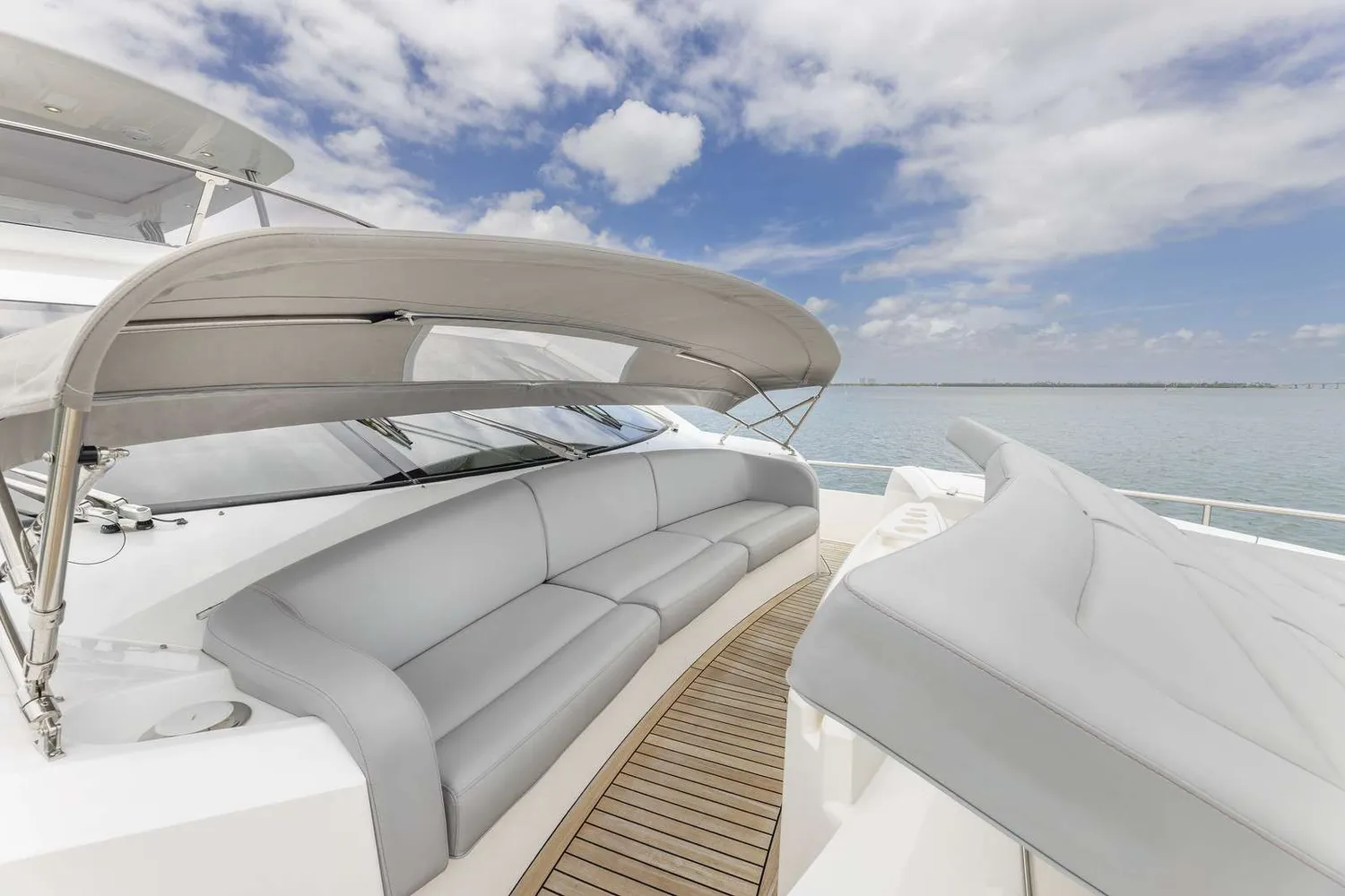 yacht-598108