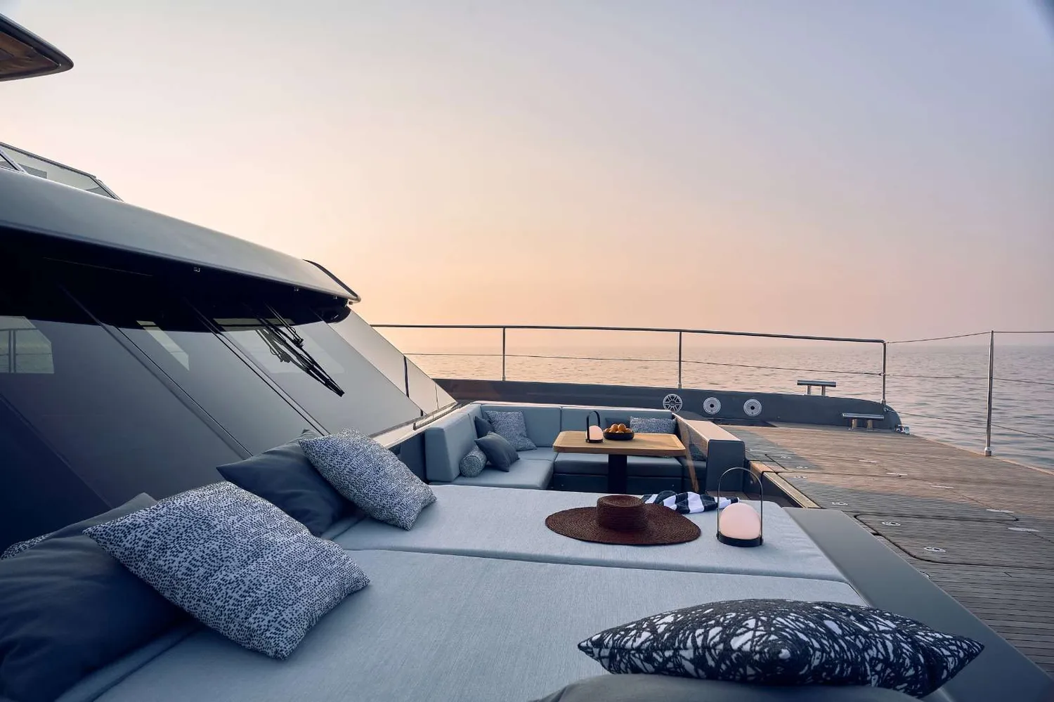 yacht-572900
