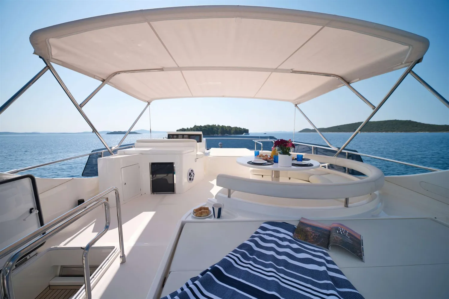 yacht-563230