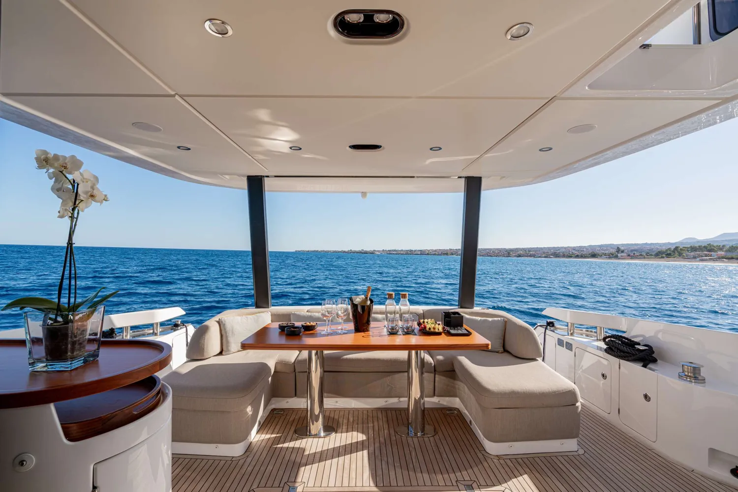 yacht-581207