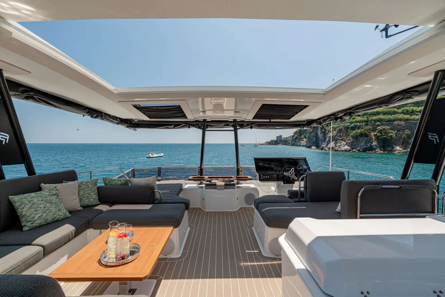 yacht-562401