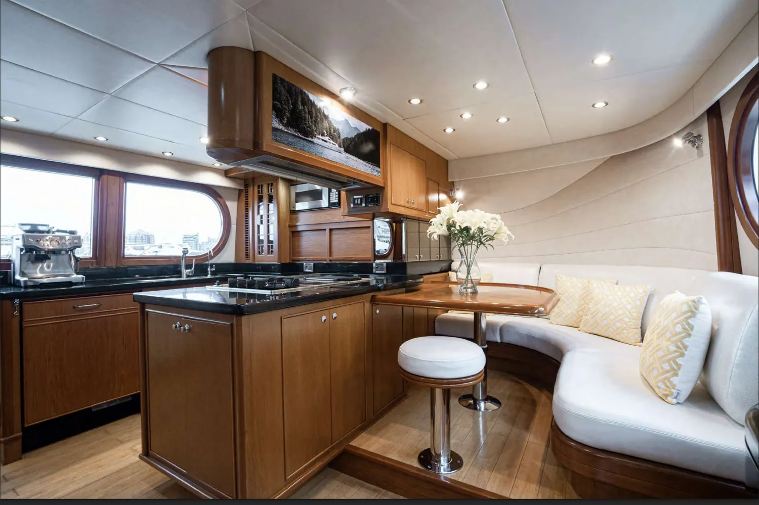 yacht-599351