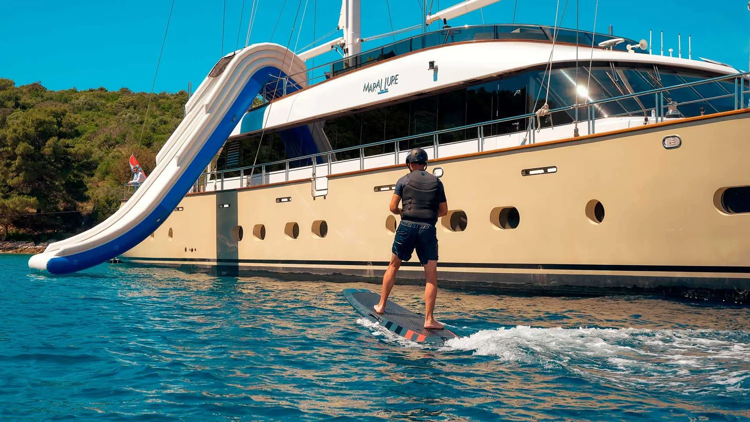 yacht-566638
