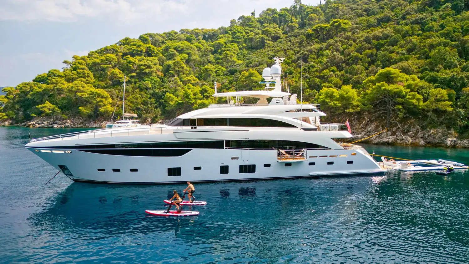 yacht-579846