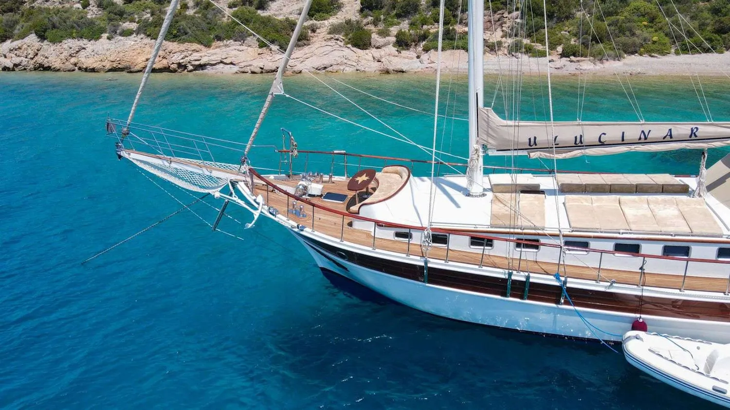 yacht-585062