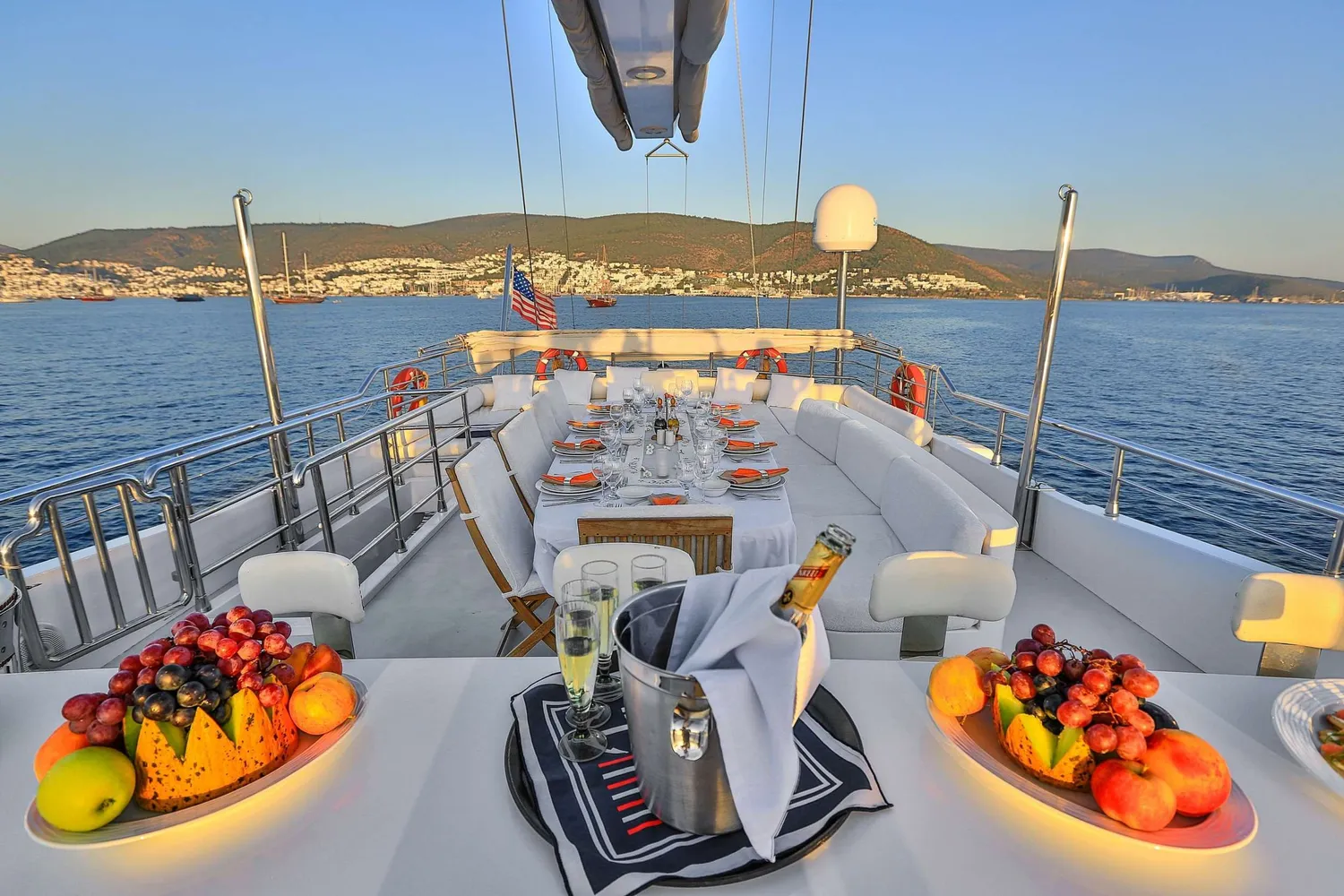yacht-600308