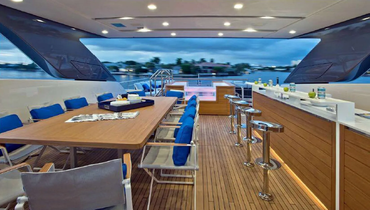 yacht-571735