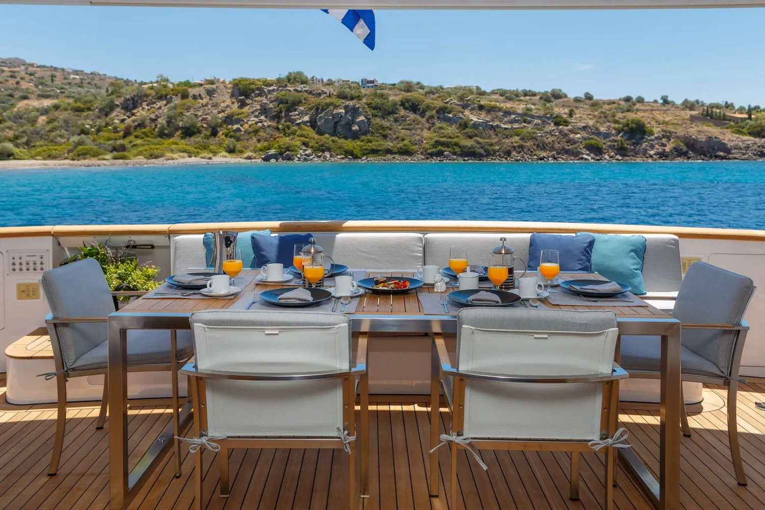 yacht-575510