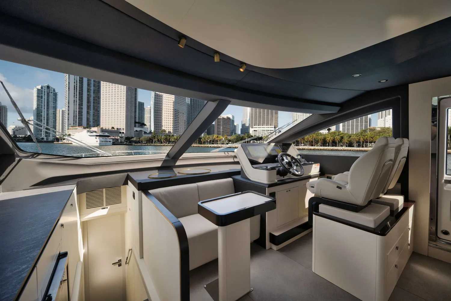 yacht-562756