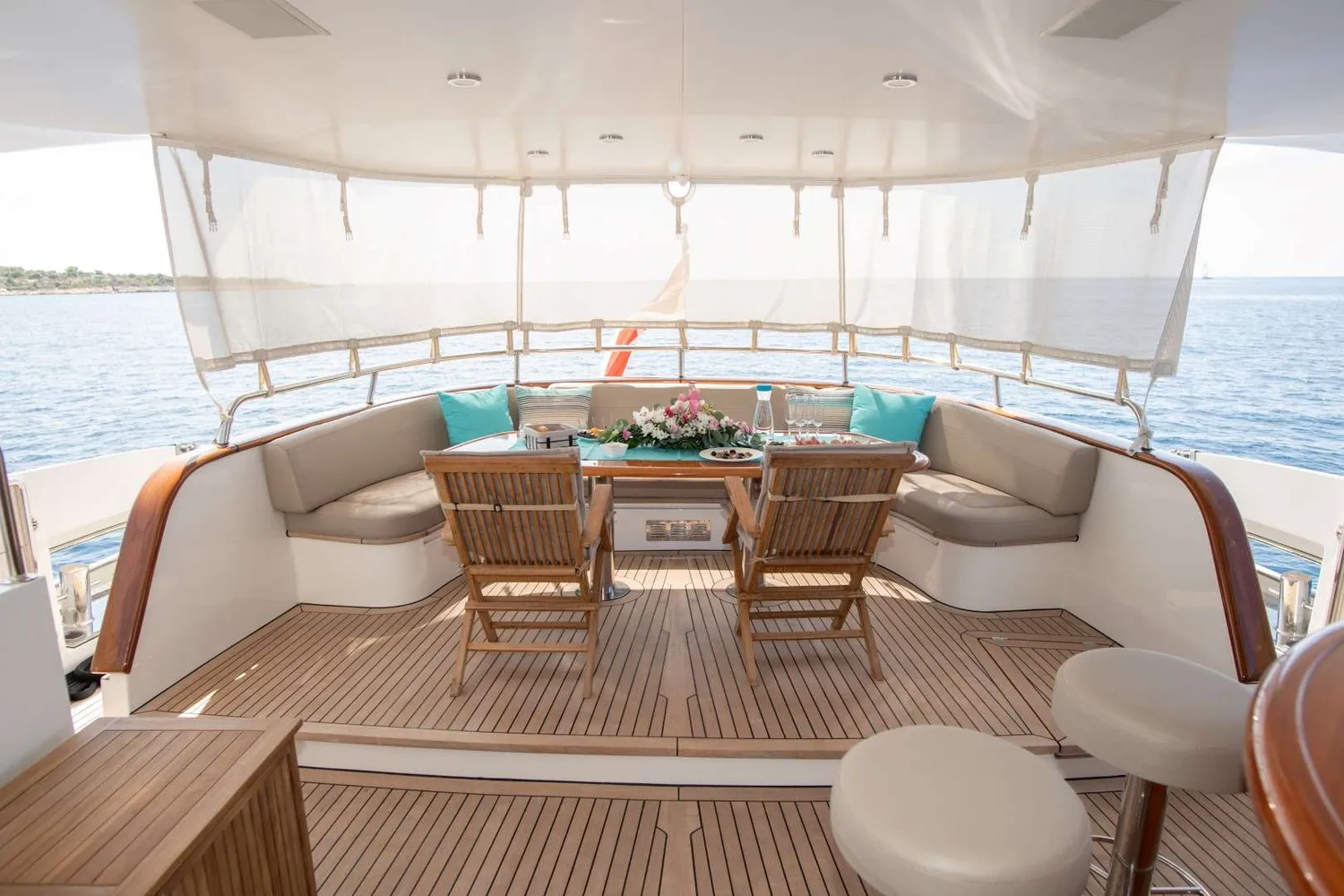 yacht-597689