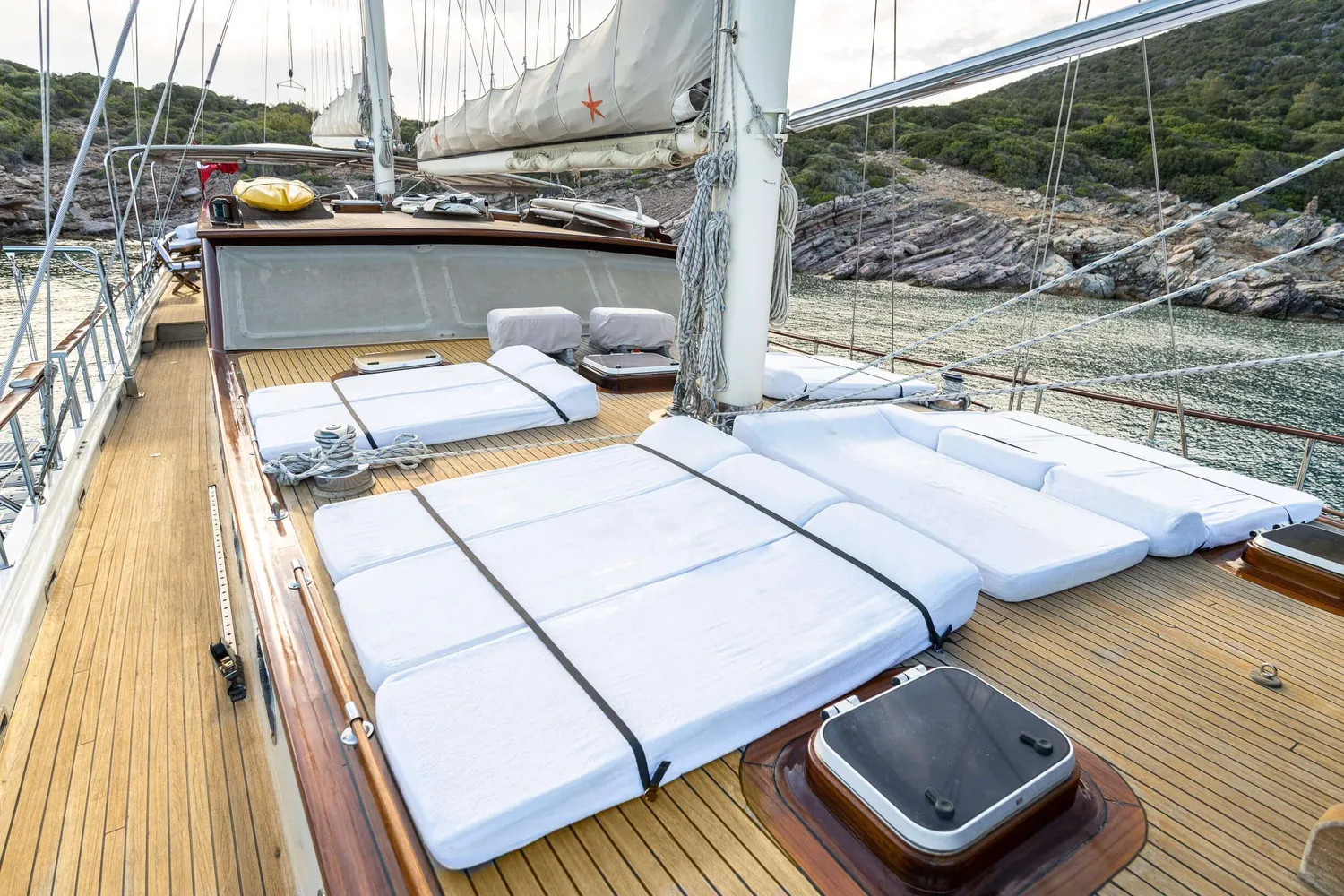 yacht-569560