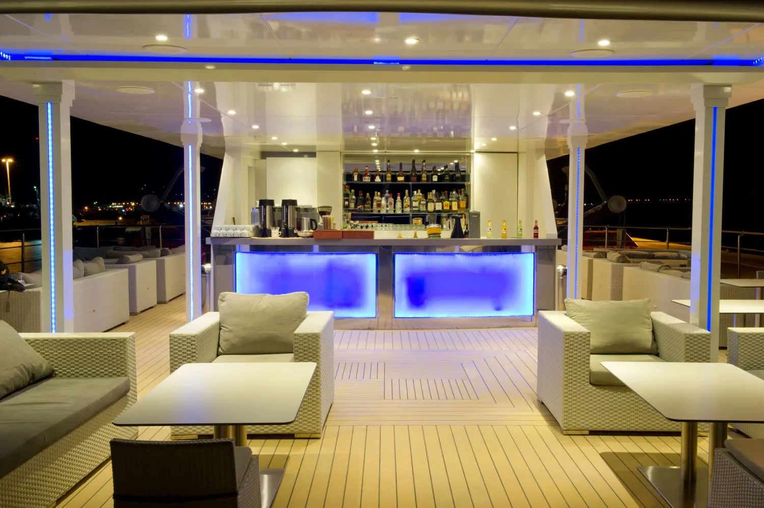 yacht-590480