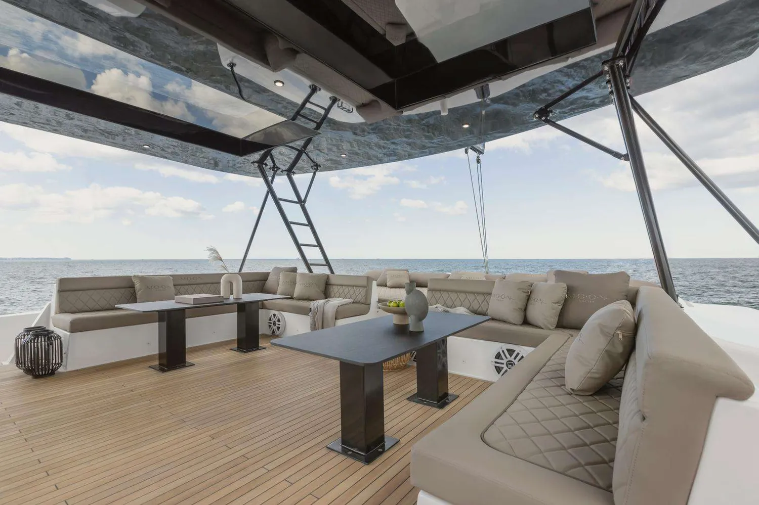 yacht-560882