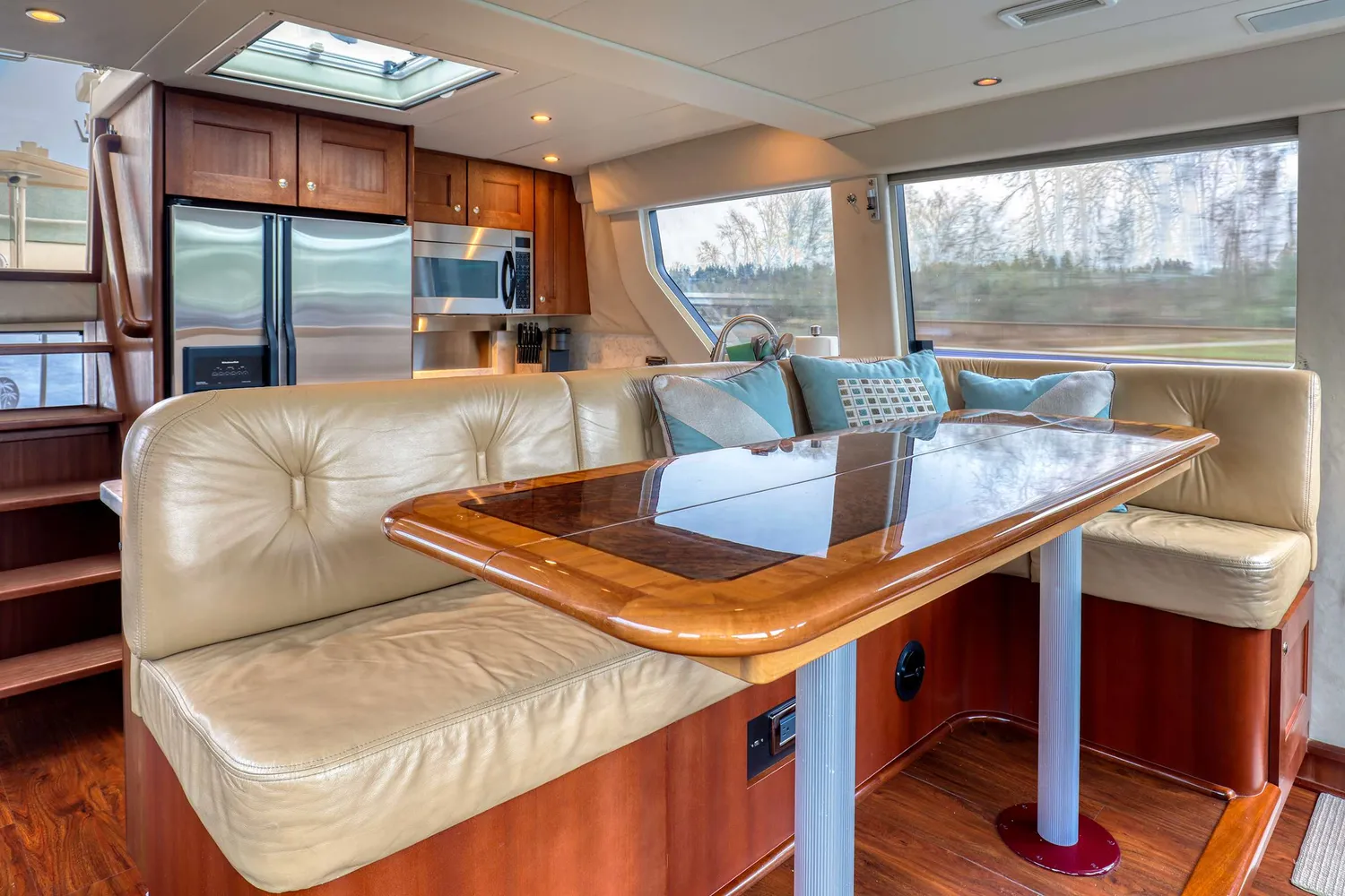 yacht-559636