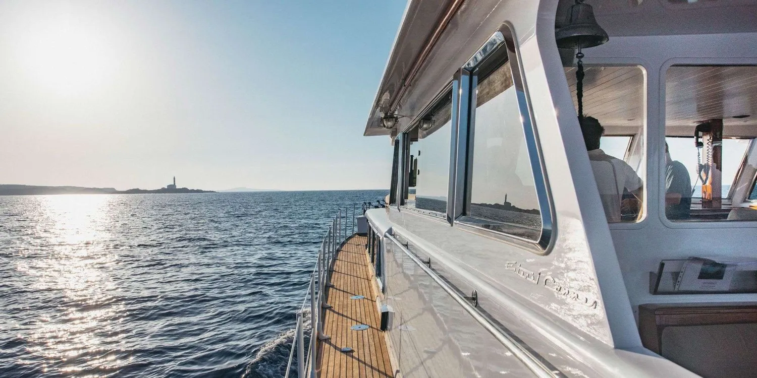 yacht-570116