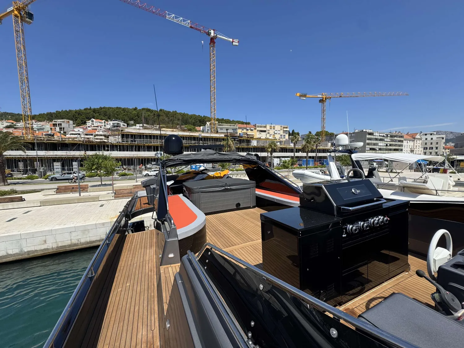 yacht-560726